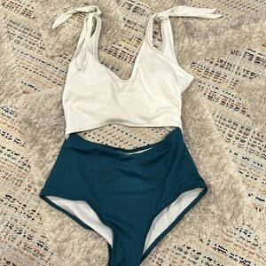 One piece SHEIN swim suit